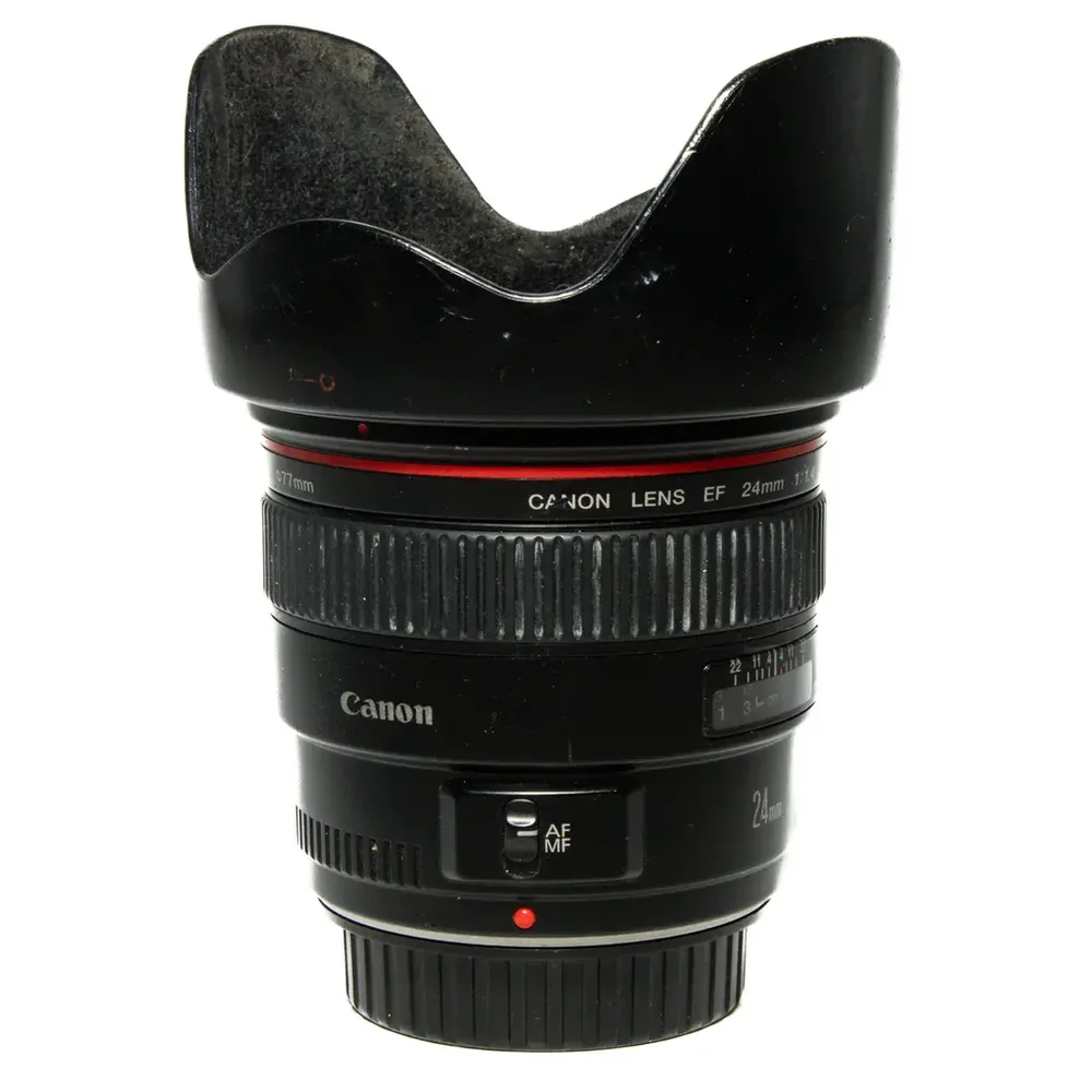 Canon EF 24mm f/1.4 L v:1743497 Canon EF 24mm f/1.4 L v:1743497