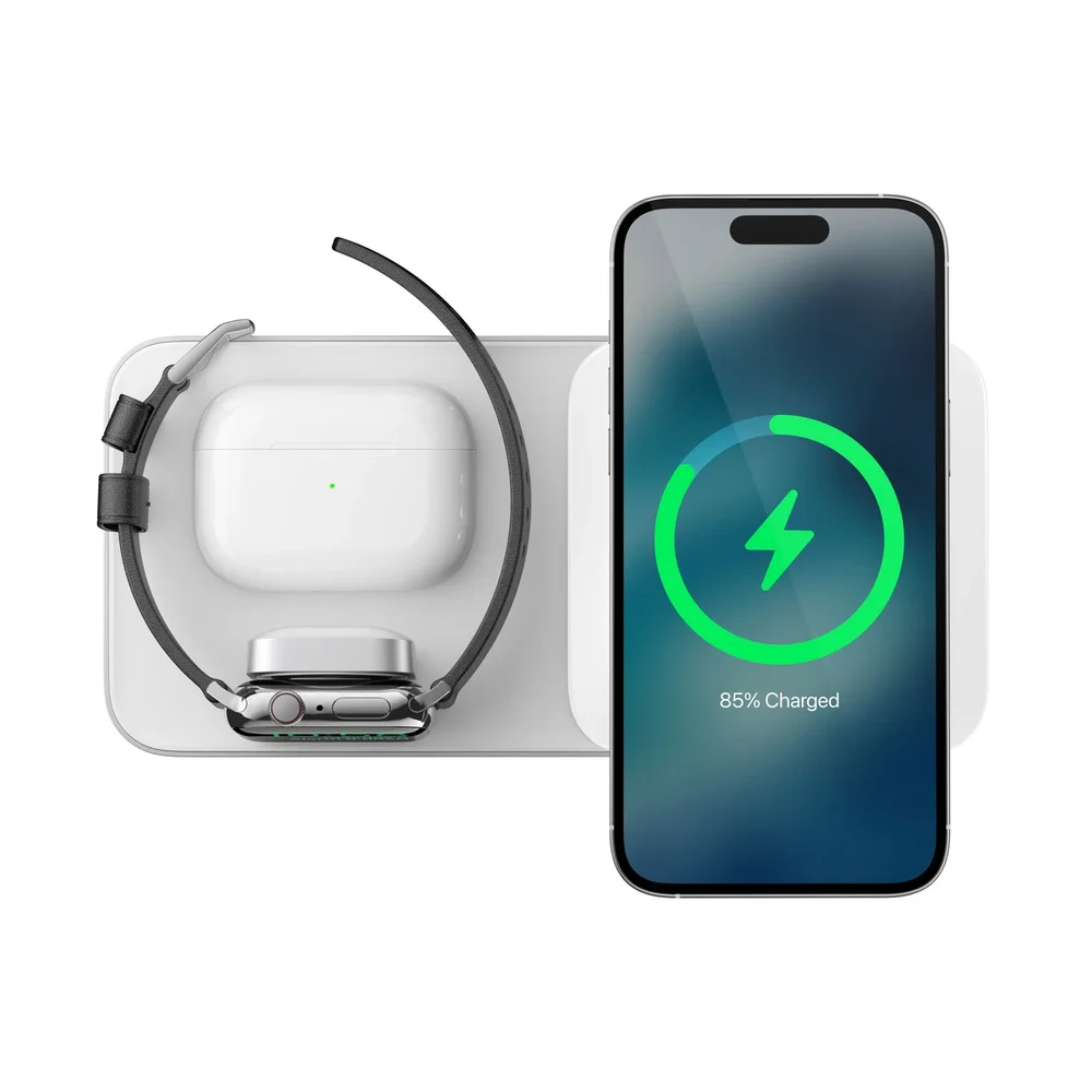 Nomad Base One Max 3-i-1 MagSafe Ladestasjon, Silver Nomad Base One Max 3-i-1 MagSafe Ladestasjon, Silver