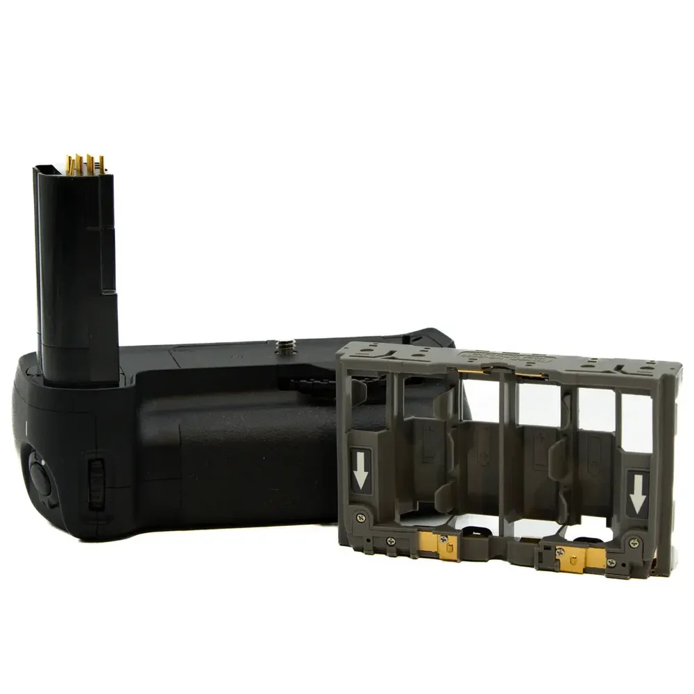 Nikon MB-D80 v:8633651