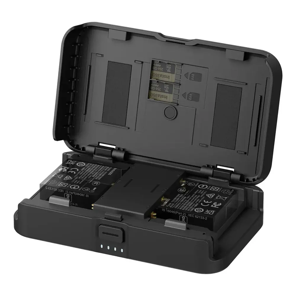 Insta360 Portable Charging Case v:8346176