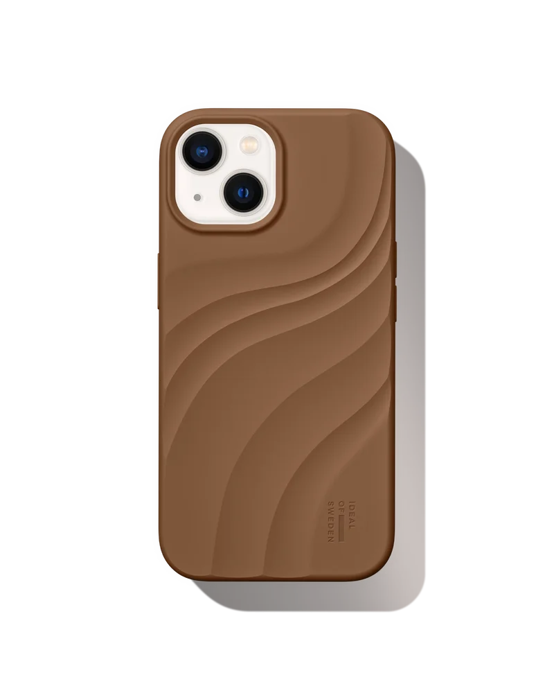 iDeal Of Sweden iPhone 17e Soft Swirl MagSafe silikondeksel, Salted Caramel