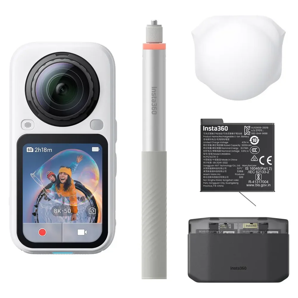Insta360 X6 Essentials Bundle v:1312386