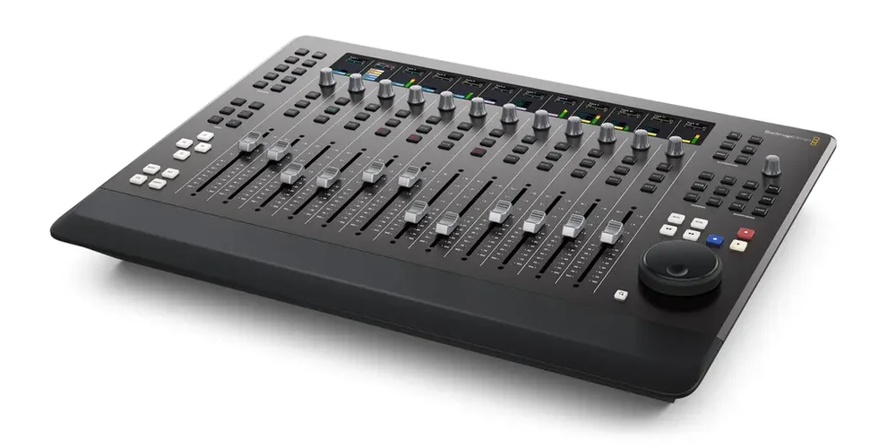 Blackmagic Fairlight Desktop Console v:2445929